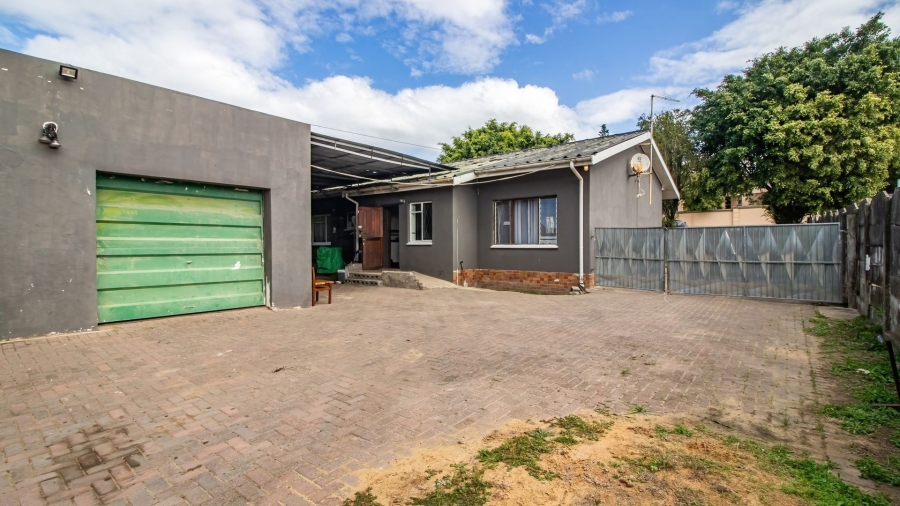 3 Bedroom Property for Sale in Amalinda Eastern Cape